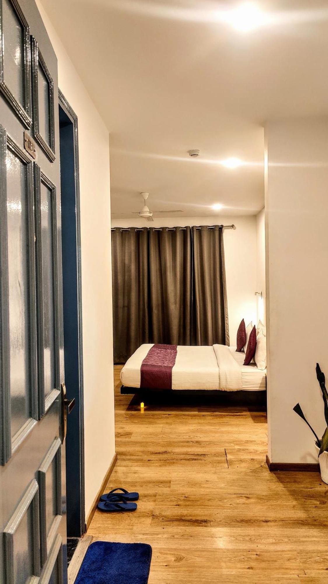 Mavens White Artemis Hospital Road Sector 52 Gurgaon Hotel Luaran gambar