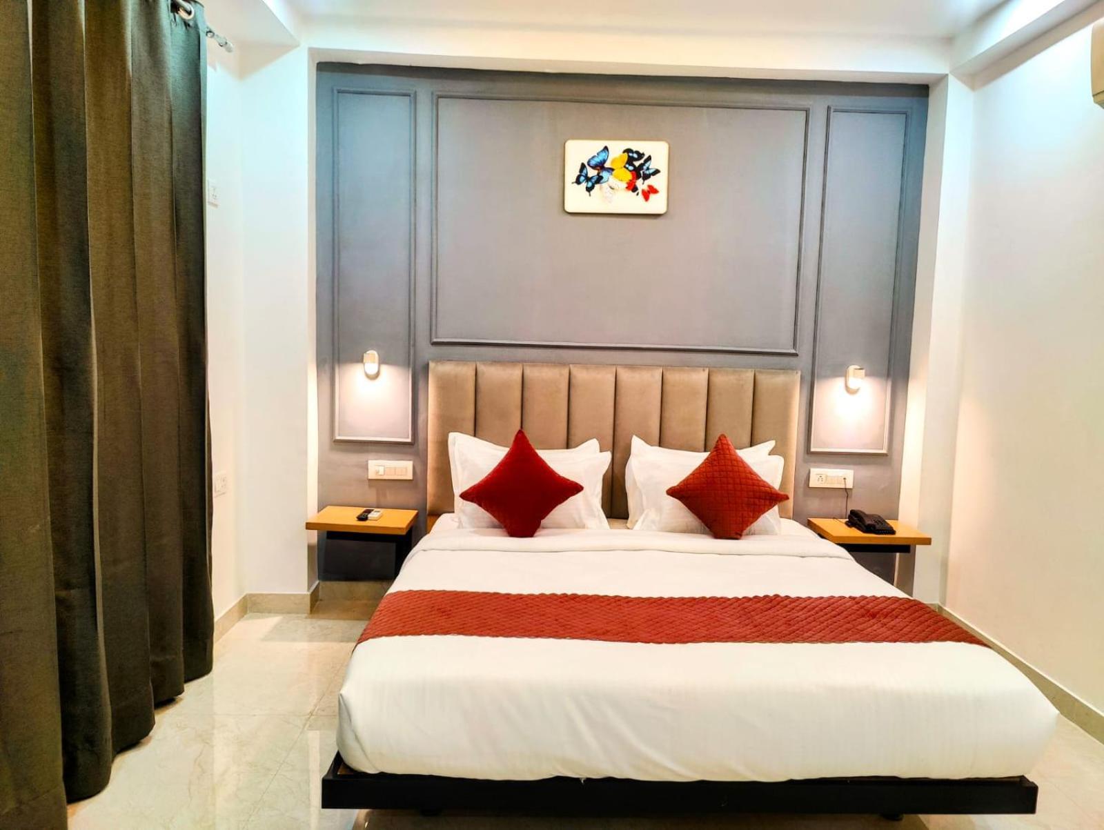 Mavens White Artemis Hospital Road Sector 52 Gurgaon Hotel Luaran gambar