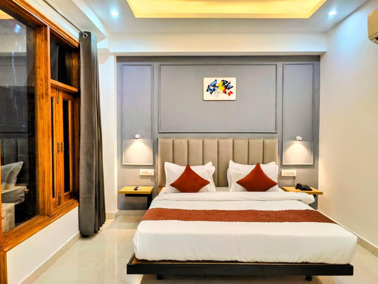 Mavens White Artemis Hospital Road Sector 52 Gurgaon Hotel Luaran gambar